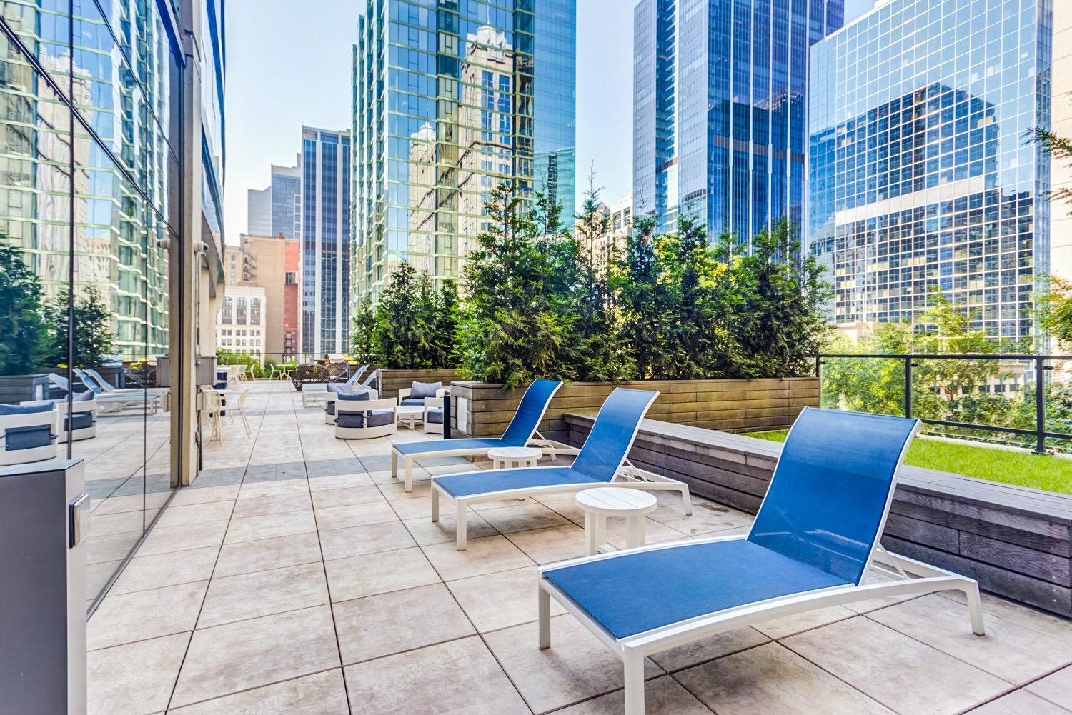 Nvcll Chicago Hotel Exterior photo